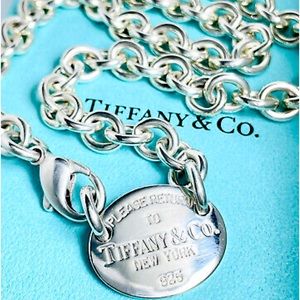Return to Tiffany Oval Tag Necklace